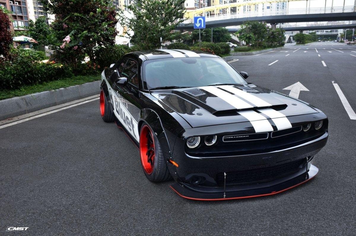 Dodge Challenger Hellcat T/A Scat Pack 392 SRT R/T SXT SE 2008-2023 with Aftermarket Parts - Widebody Wheel Arches Carbon Fiber / FRP from CMST Tuning
