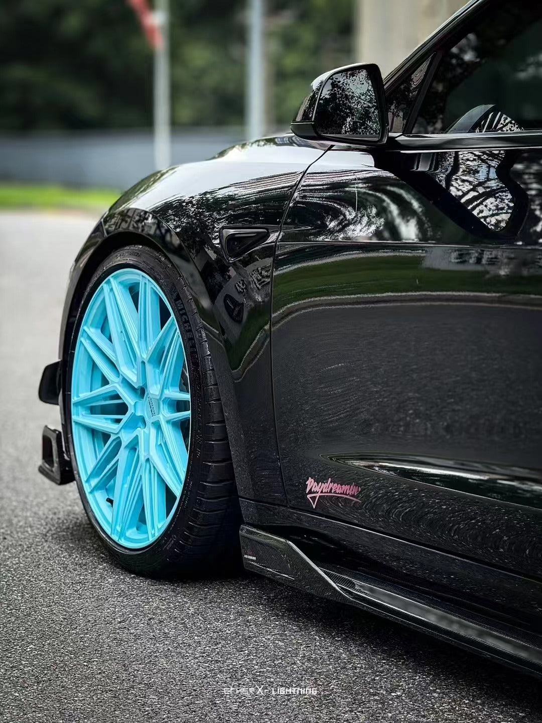 Tesla Model 3 Highland / Performance 2024-ON with Aftermarket Parts - AE Style Side Skirts & Canards Carbon Fiber from?ArmorExtend