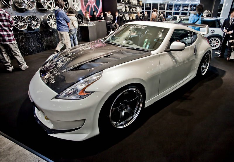 Nissan 370Z Sport Touring Base Fairlady Z Z34 Pre-Facelift 2009 2010 2011 & 370Z Sport Touring Base Fairlady Z Z34 Facelift 2012 2013 2014 2015 2016 2017 2018 2019 2020 & Nismo V1 2009 2010 2011 & Nismo V2 2012 2013 2014 2015 2016 2017 2018 2019 2020 with Aftermarket Parts - AM Style Hood Carbon Fiber / FRP from EPR USA