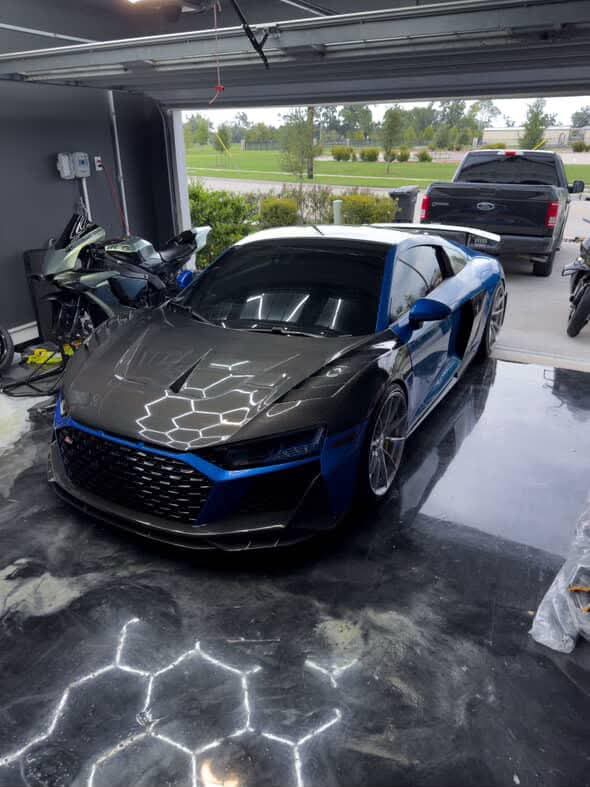 Audi R8 Gen 2 2017 2018 2019 2020 2021 2022 2023 with Aftermarket Parts - AE Style Hood Bonnet Double-sided Carbon Fiber / Partial Carbon Fiber from ArmorExtend