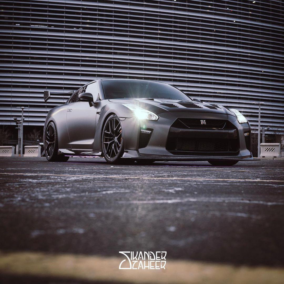 ROBOT CRAFTSMAN Carbon Fiber or FRP Swan Neck Hammer GT Wing For Nissan GTR R35 - Performance SpeedShop