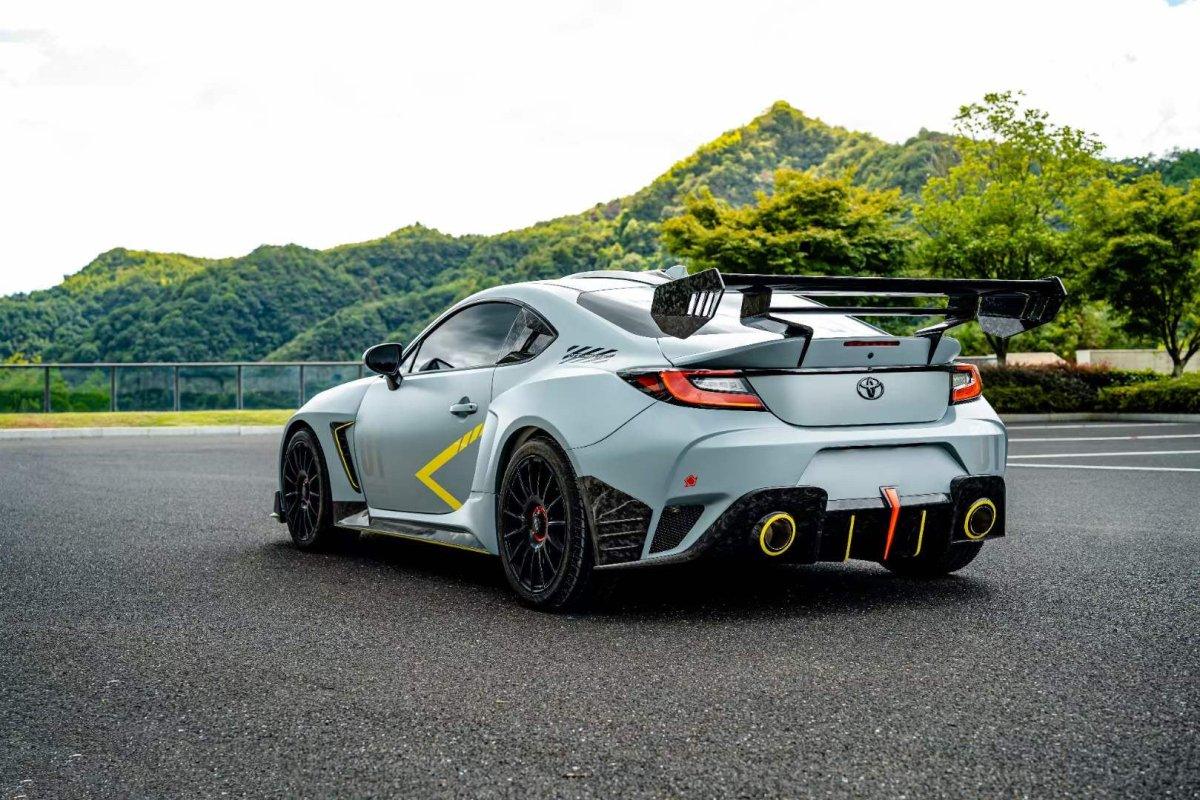 Subaru BRZ ZD8 2020 2021 2022 2023 2024 & Toyota GR86 ZN8 2020 2021 2022 2023 2024 with Aftermarket Parts - "SHINING" Widebody Rear Bumper & Diffuser Carbon Fiber / FRP from Robot Craftsman
