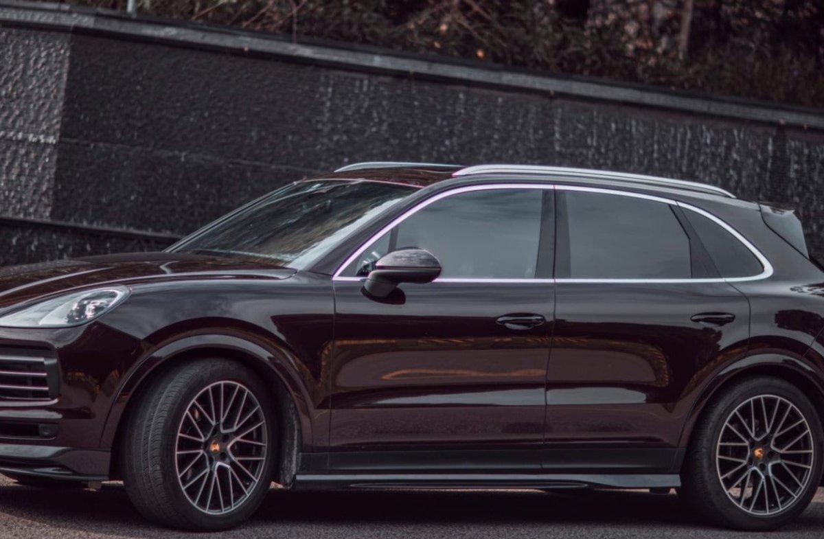 Porsche Cayenne 9Y0 9Y3 2018-ON with Aftermarket Parts - Side Skirts Pre-preg Carbon Fiber from TAKD Carbon