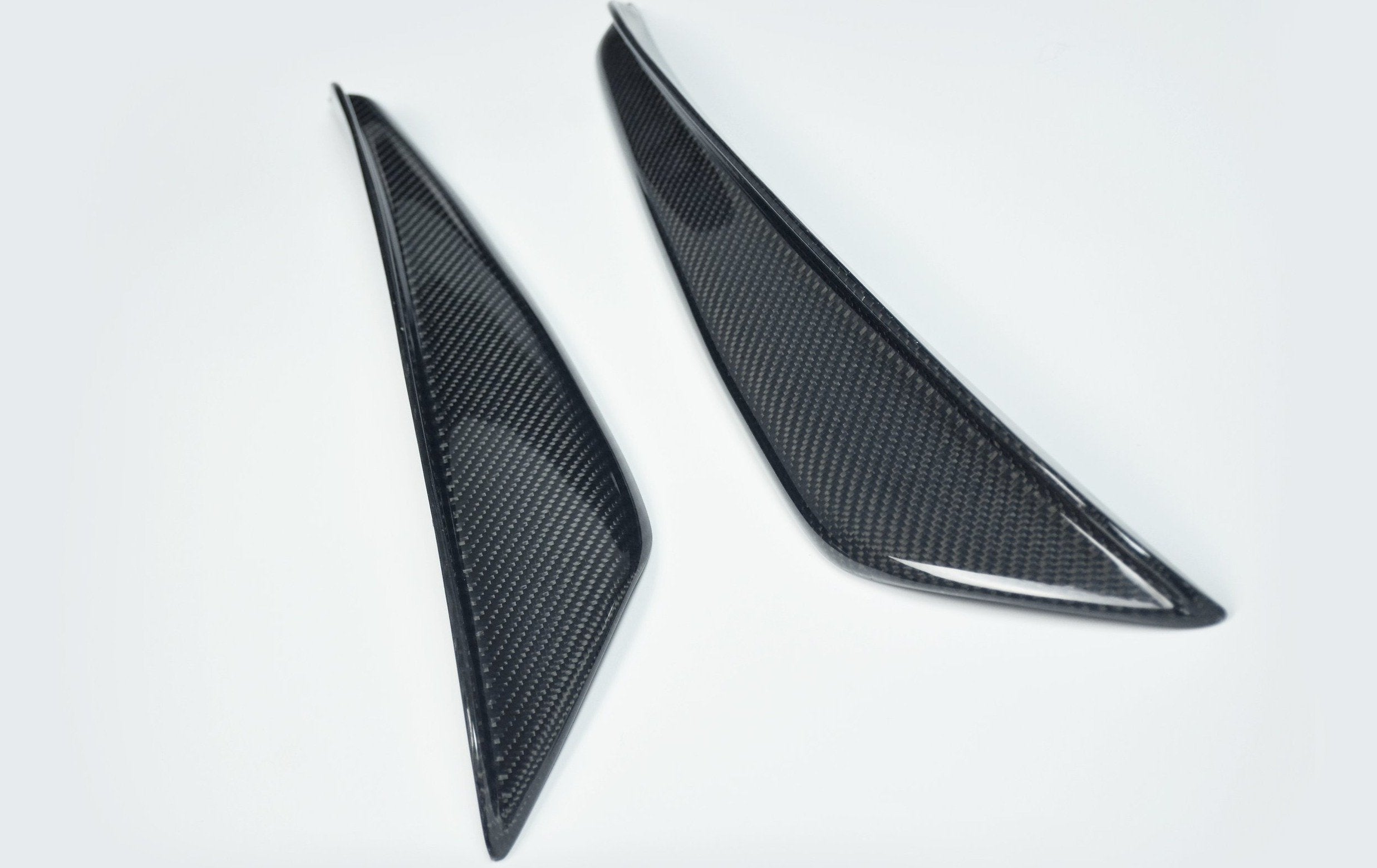 CMST Carbon Fiber Front Canards for McLaren 650S