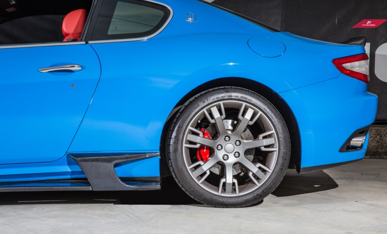 Future Design Carbon Maserati Gran Turismo Carbon Fiber Side Skirts