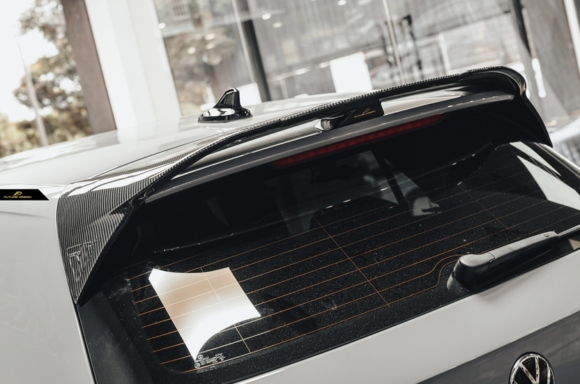 Future Design FD Carbon Fiber REAR ROOF SPOILER for Volkswagen Golf R & GTI MK8
