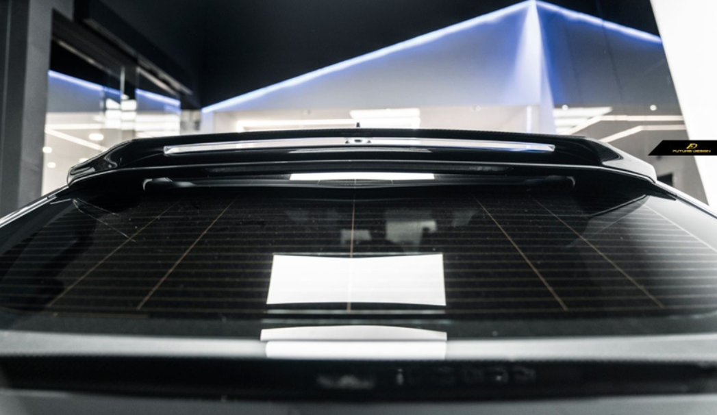 Future Design FD Carbon Fiber REAR ROOF SPOILER for Lamborghini Urus