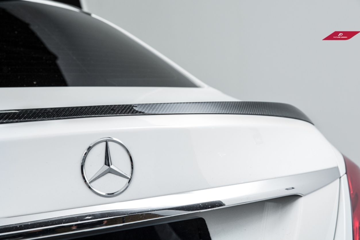 Future Design Carbon Carbon Fiber Rear Spoiler C63 Style for Mercedes Benz 2015-ON W205 C300 C43 C63 Sedan 4 Door