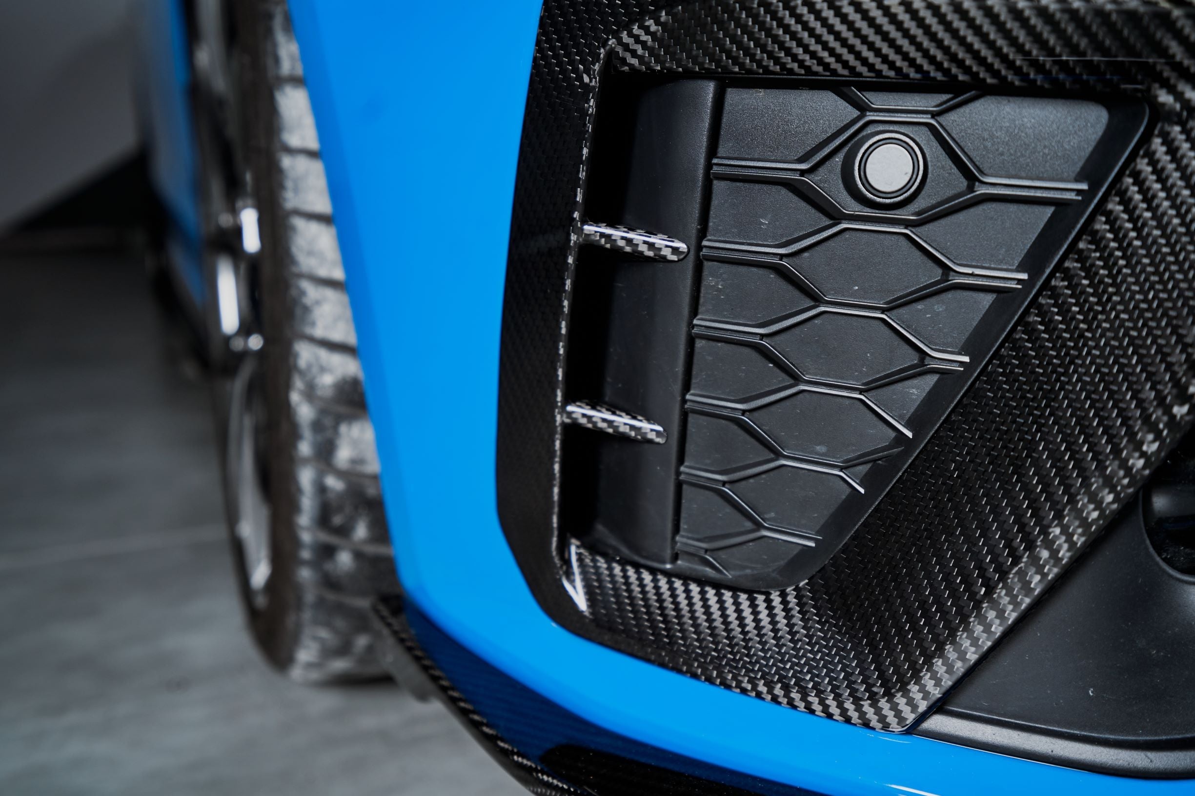 Karbel Carbon Dry Carbon Fiber Front Bumper Upper Valences for Audi S4 & A4 S Line 2020-ON B9.5