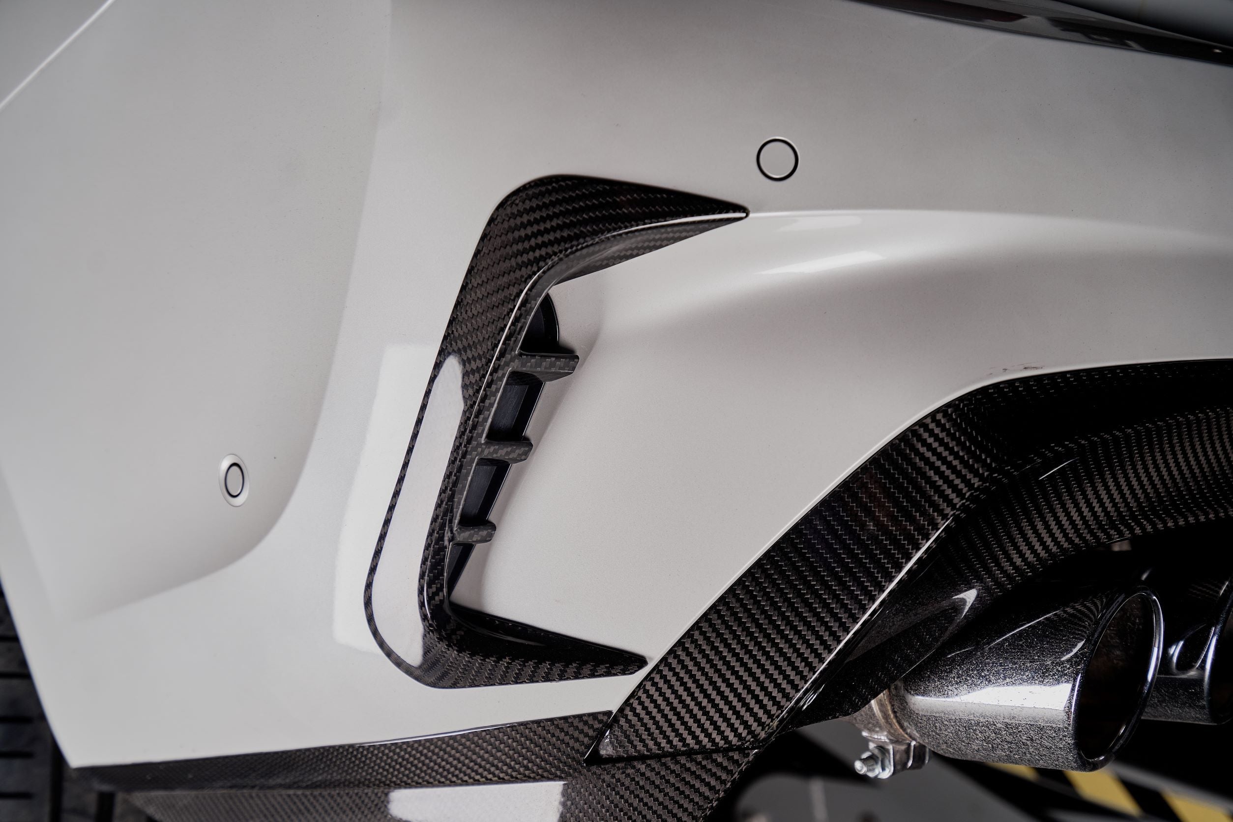 Karbel Carbon Dry Carbon Fiber Rear Bumper Canards for BMW 3 Series G20 2019-2022