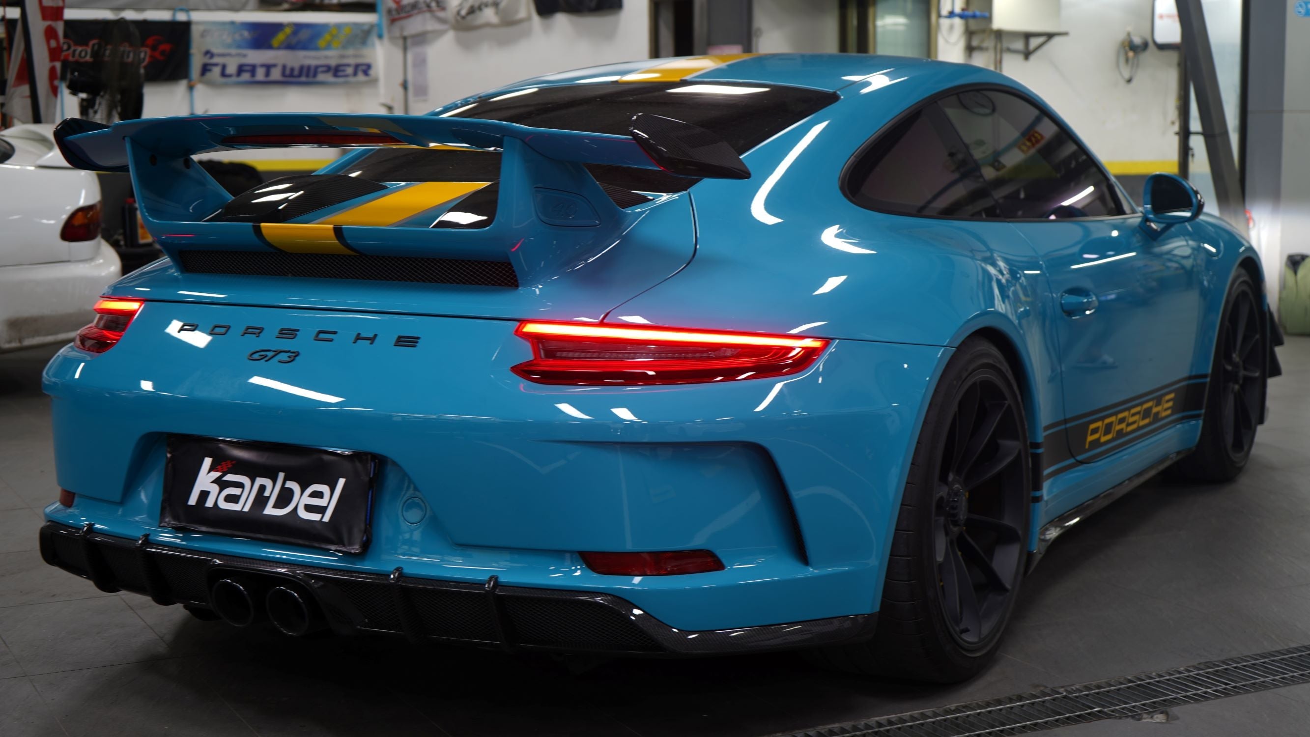 Karbel Carbon Dry Carbon Fiber Rear Diffuser for Porsche 911 991.2 GT3